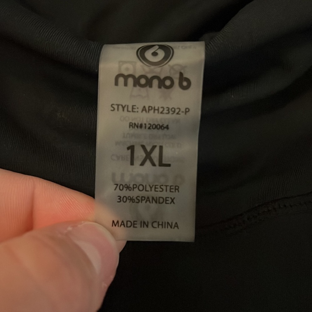 Black Mono B leggings - Picture 3 of 4